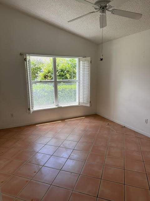 606 NW San Remo Circle, Port St. Lucie FL - photo 11 of 17