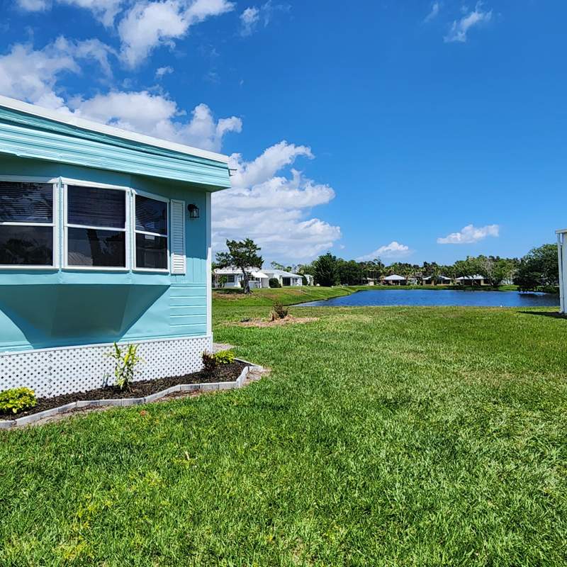 2 bedroom Manufactured Home at 17 Rio Verde Way, Spanish Lakes One, Port St. Lucie — photo 2