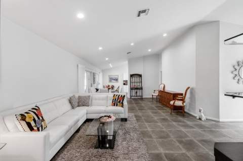 7169 Foxworth Court, Boynton Beach FL - photo 8 of 89