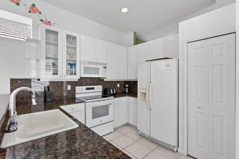 769 SW Munjack Circle, Port St. Lucie FL - photo 16 of 48