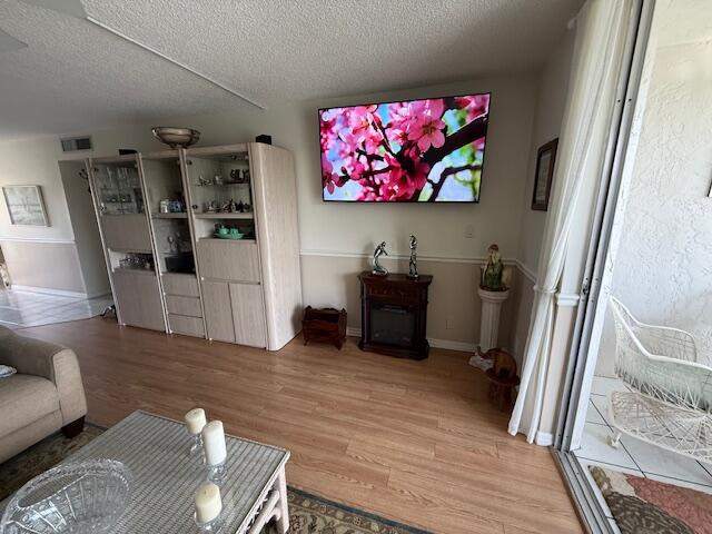 2 bedroom Condominium at 324 SE 10th Street #207, Meadowbrook Lakes Condo, Dania Beach — photo 5