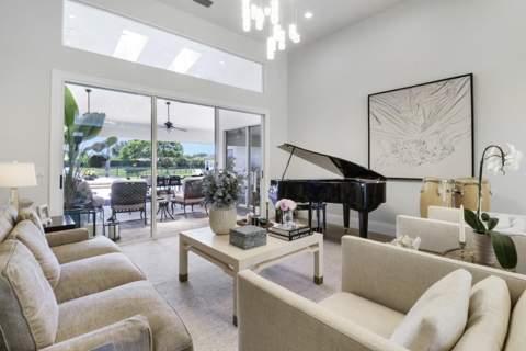 8667 Steeplechase Drive, Palm Beach Gardens FL - photo 14 of 128