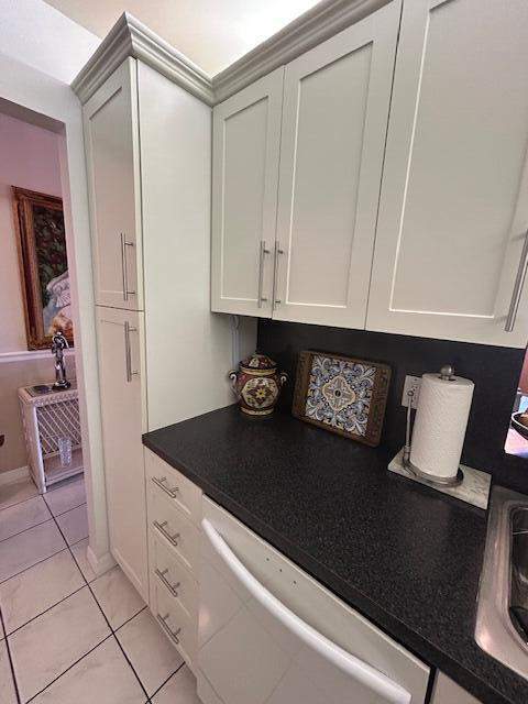 324 SE 10th Street #207, Dania Beach FL - photo 9 of 34