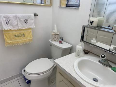 9821 Sunrise Lakes Boulevard #210, Sunrise FL - photo 11 of 13