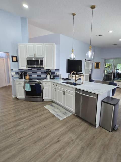3963 Redondo Court, Boca Raton FL - photo 9 of 28
