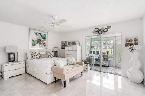 1012 Lincoln #1012, Boca Raton FL - photo 12 of 35