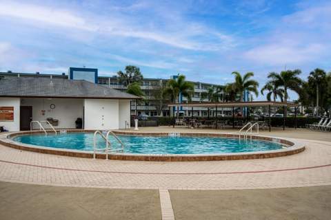 1012 Lincoln #1012, Boca Raton FL - photo 24 of 35