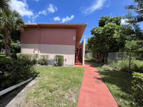 11 Golfs Edge E #E, West Palm Beach FL - photo 15 of 33