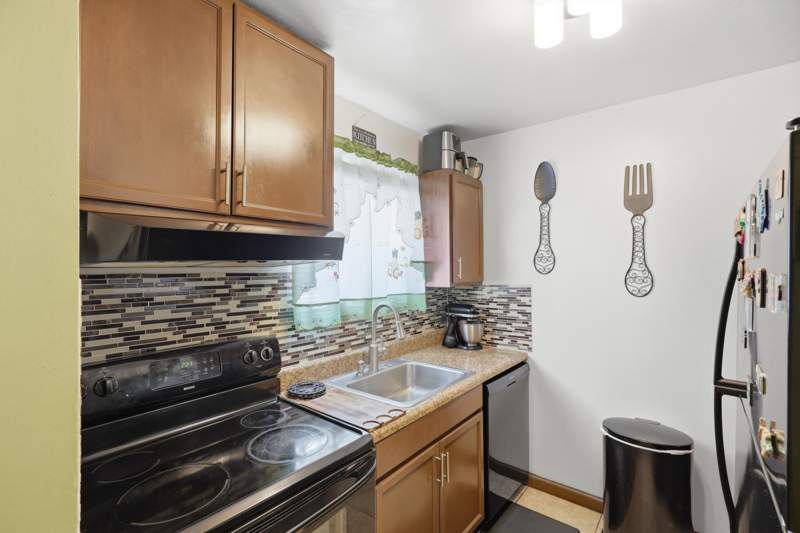 2 bedroom Condominium at 6074 Forest Hill Boulevard #101, Forest Hill Gardens Condo, West Palm Beach — photo 4
