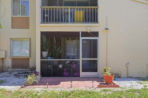 6074 Forest Hill Boulevard #101, West Palm Beach FL - photo 16 of 20
