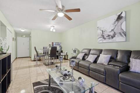 6074 Forest Hill Boulevard #101, West Palm Beach FL - photo 9 of 20