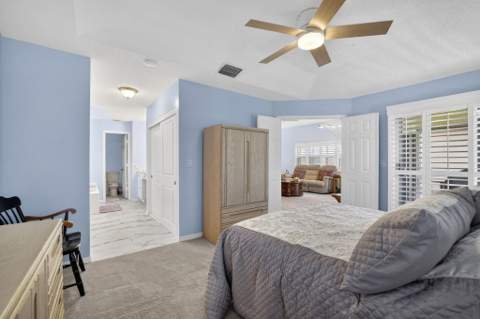 2097 Bonisle Circle, Riviera Beach FL - photo 14 of 36