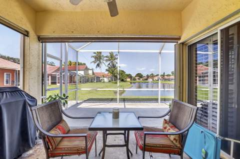 2097 Bonisle Circle, Riviera Beach FL - photo 22 of 36