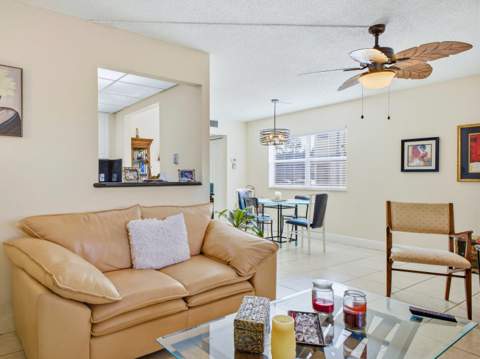 202 Brittany E, Delray Beach FL - photo 7 of 20