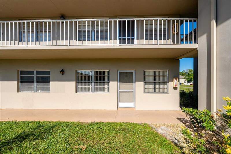 1 bedroom Condominium at 28 Lake Vista Trail #105, Vista St. Lucie, Port St. Lucie — photo 3