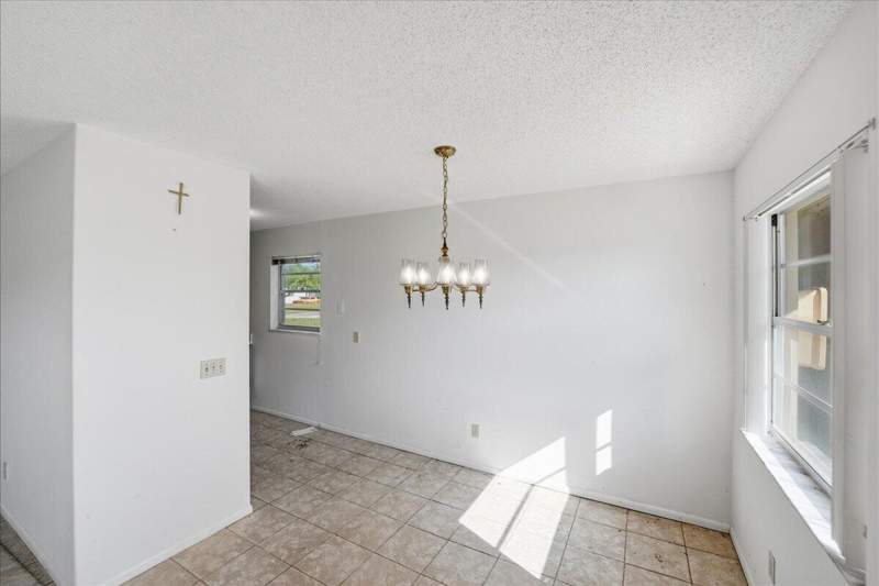 1 bedroom Condominium at 28 Lake Vista Trail #105, Vista St. Lucie, Port St. Lucie — photo 5