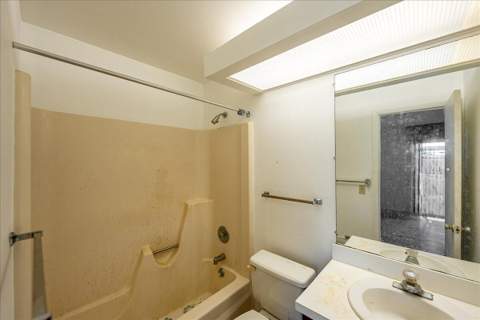 28 Lake Vista Trail #105, Port St. Lucie FL - photo 15 of 26
