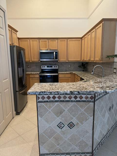 7084 Torrey Pines Circle, Port St. Lucie FL - photo 7 of 50
