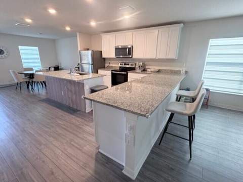 1522 Merriment Way, Fort Pierce FL - photo 7 of 28