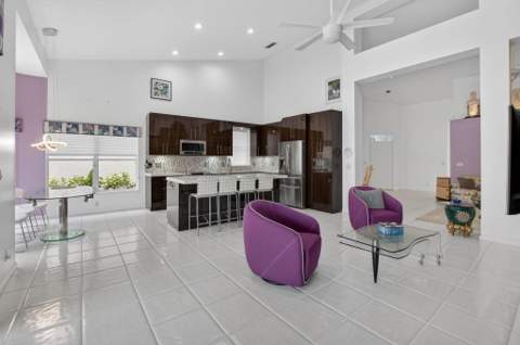 8223 Horseshoe Bay Road, Boynton Beach FL - photo 21 of 86