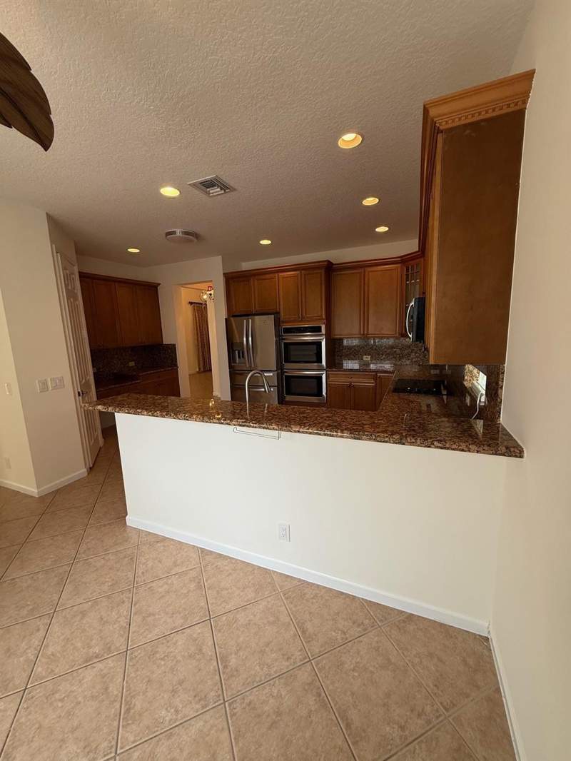 4 bedroom Single Family Residence at 12039 Oakvista Drive, Avalon Estates, Boynton Beach — photo 3