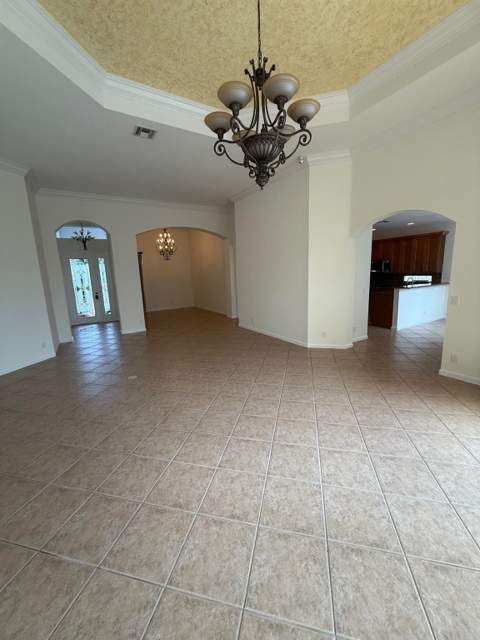 12039 Oakvista Drive, Boynton Beach FL - photo 11 of 25