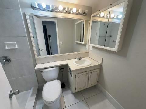 165 Coventry G, West Palm Beach FL - photo 6 of 14