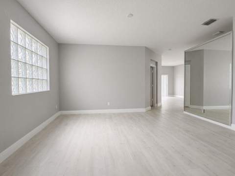 4939 Pelican Street, Coconut Creek FL - photo 11 of 32