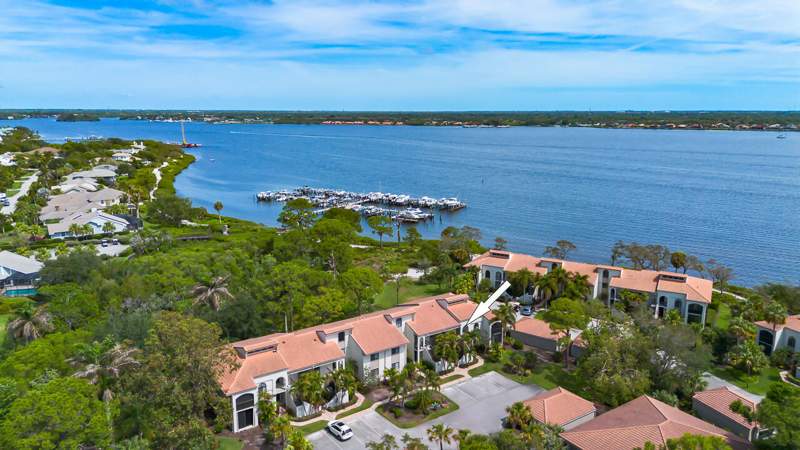 3 bedroom Condominium at 2516 NW Seagrass Drive #8b, Harbour Ridge, Palm City — photo 2