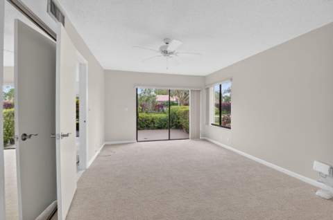 5580 Piping Rock Drive, Boynton Beach FL - photo 8 of 76