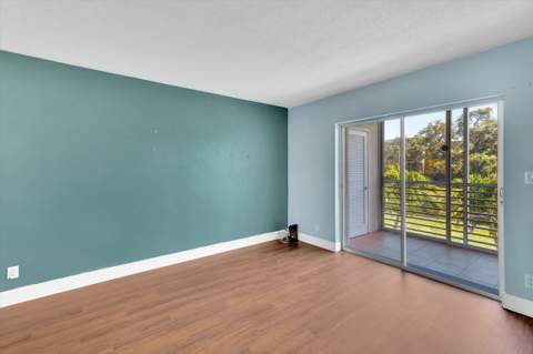 2856 S Garden Dr Drive #212, Lake Worth FL - photo 13 of 38