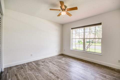 252 Moccasin Trail, Jupiter FL - photo 21 of 35