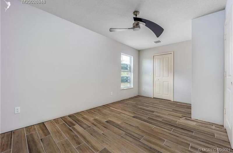 3 bedroom Single Family Residence at 170 SW Pilsner Circle, Port St Lucie Section 34, Port St. Lucie — photo 1