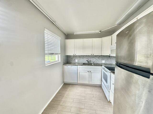 2 bedroom Condominium at 99 Brighton C, Century Village, Boca Raton — photo 3