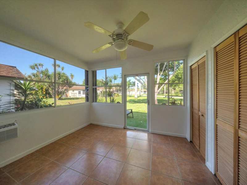 1 bedroom Villa at 417 SW Natura Avenue #B, Natura, Deerfield Beach — photo 1