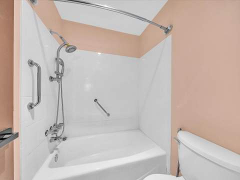 417 SW Natura Avenue #B, Deerfield Beach FL - photo 16 of 23