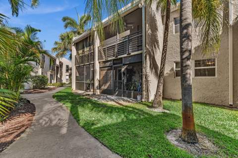 5314 NE 6 Avenue #E20, Oakland Park FL - photo 23 of 33