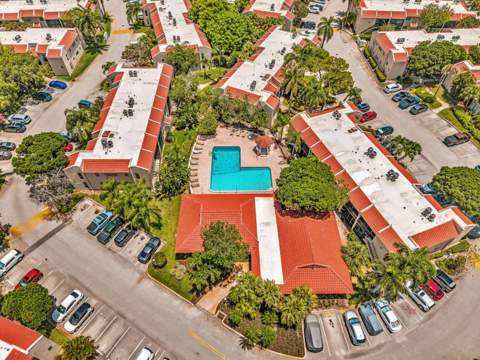 5314 NE 6 Avenue #E20, Oakland Park FL - photo 24 of 33