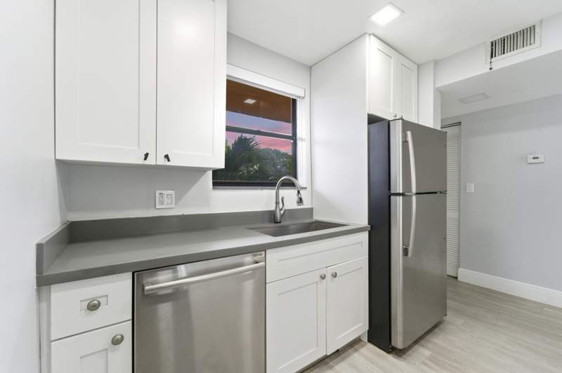 2 bedroom Condominium at 11477 NW 39th Court #203-1, Waters Edge Of Coral Springs, Coral Springs — photo 4