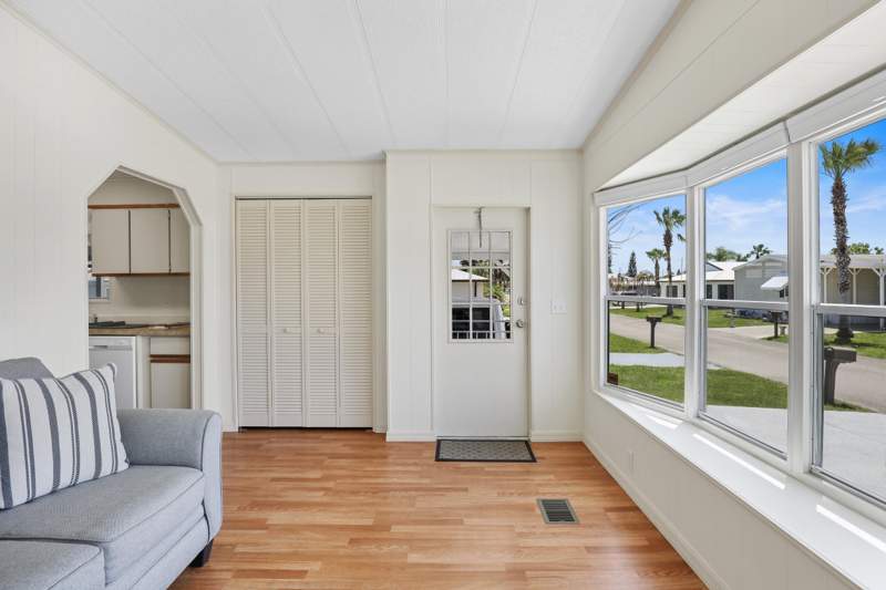 2 bedroom Manufactured Home at 70 Golf Drive, Spanish Lakes, Port St. Lucie — photo 5