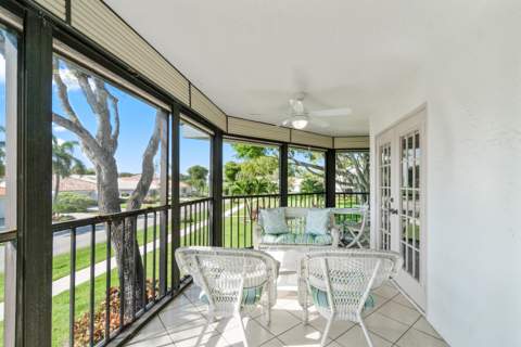 7533 Glendevon Lane #905, Delray Beach FL - photo 17 of 33