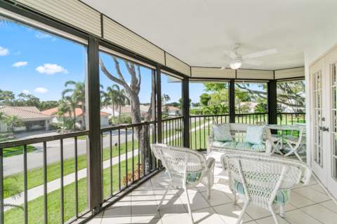 7533 Glendevon Lane #905, Delray Beach FL - photo 19 of 33