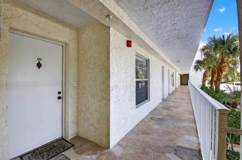 1 Harbourside Drive #4205, Delray Beach FL - photo 7 of 97