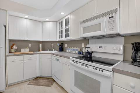 1 Harbourside Drive #4205, Delray Beach FL - photo 21 of 97