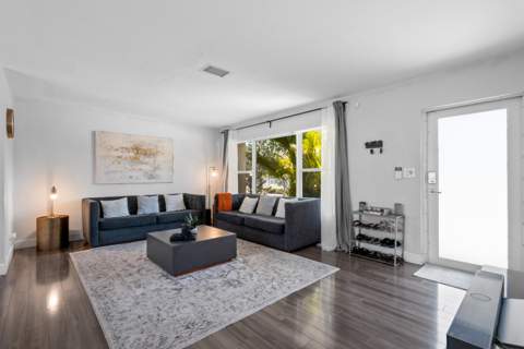 1603 Jefferson Street, Hollywood FL - photo 6 of 41