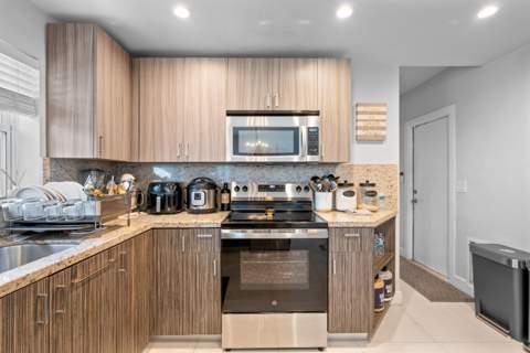 1603 Jefferson Street, Hollywood FL - photo 15 of 41