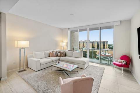 200 SE Mizner Boulevard #810, Boca Raton FL - photo 8 of 38