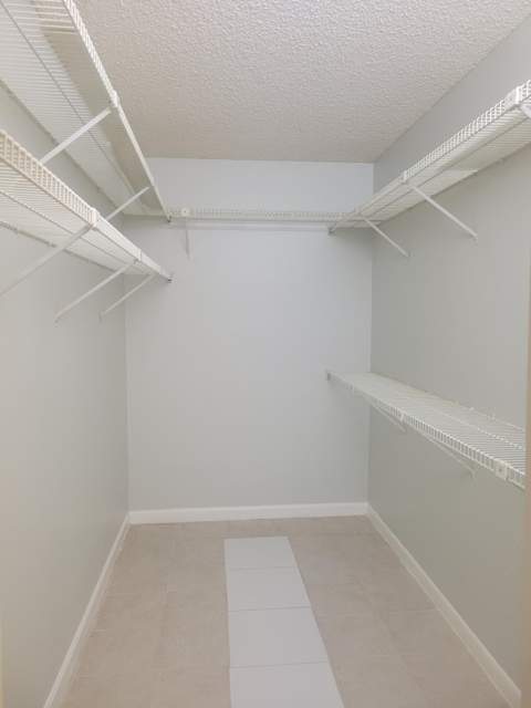 3345 Perimeter Drive #1311, Greenacres FL - photo 10 of 16