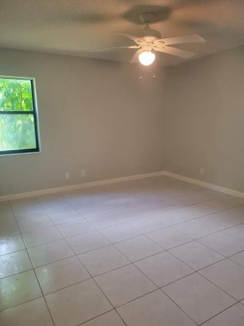 3345 Perimeter Drive #1311, Greenacres FL - photo 11 of 16