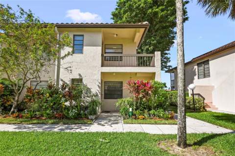 21649 Juego Circle #4 E, Boca Raton FL - photo 8 of 26